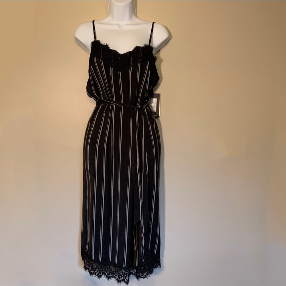 NWT💕 Stripe Cami slip dress